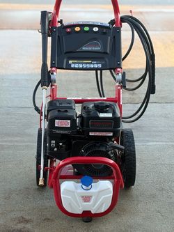 Predator 3200 PSI Gas Pressure Washer – Barely Used