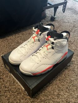 Jordan 6 Retro