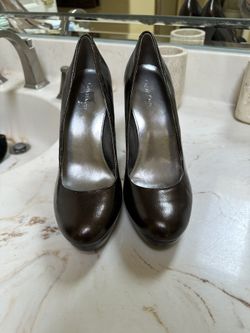 Calvin Klein Pumps