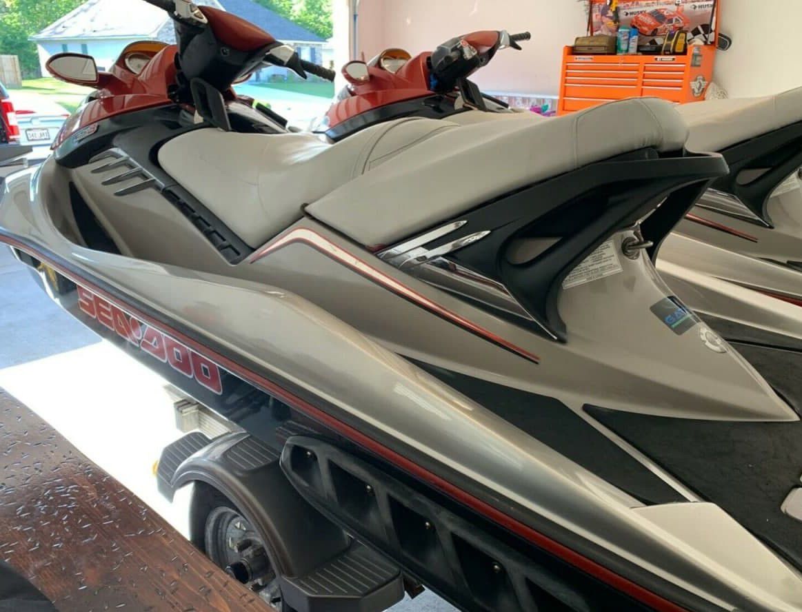 Photo 2005 SeaDoo RXT ABSOLUTELY NEW CONDITION