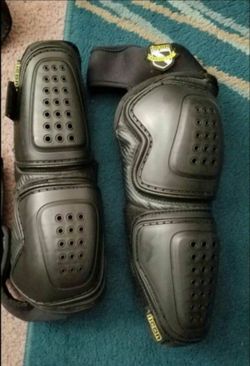 Icon Field Armor Elbow Protection