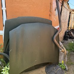 Camaro Z28 2002 Hood + Exhaust + wing W/ windshield 