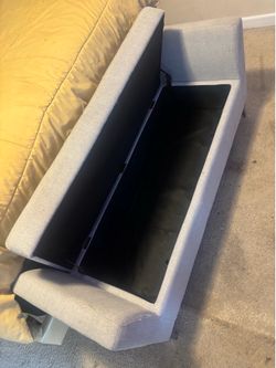 End of bed chest