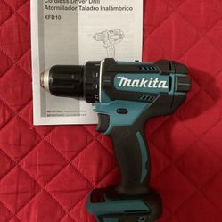 Makita. 18V LXT Lithium-Ion 1/2” Cordless Driver-Drill (Tool-Only). XFD10Z.