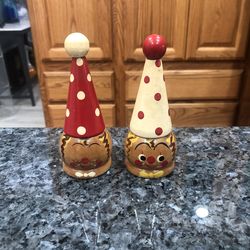 Vintage Wooden Ucagco Salty Peppy Clown Salt & Pepper Shakers Wood Japan Mid Century Modern.  Preowned never used only on display the bottom has the t