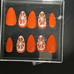 Small Press On Nails 