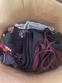 Women’s Clothes Size M