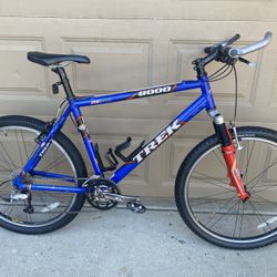 Trek 8000 superlight Mountain Bike