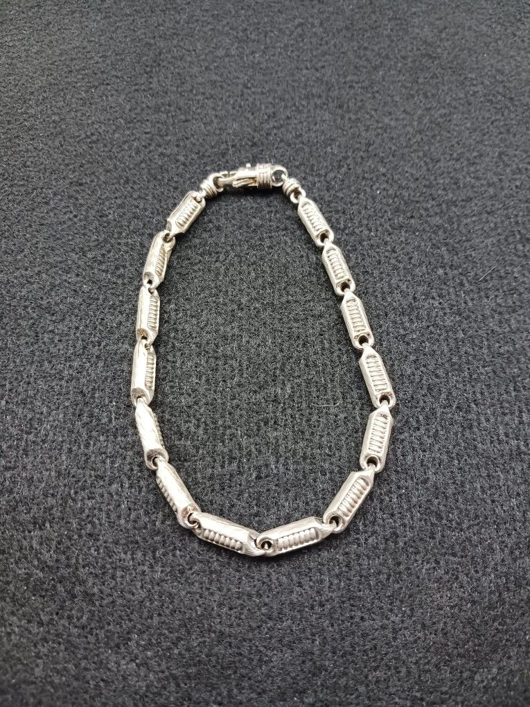 925 Silver Barrel link bracelet 9 in