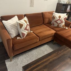 Velvet Couch 