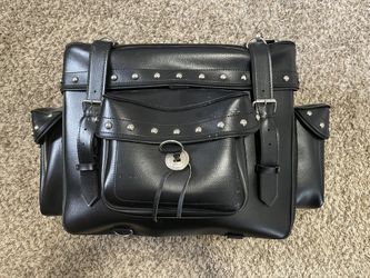 Moto Saddlebag Luggage