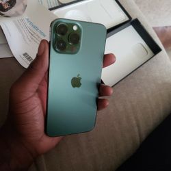 IPHONE 13 PRO MAX 512 BRAND NEW OUT THE BOX