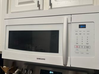 Samsung over range microwave 1.6 cu. ft.