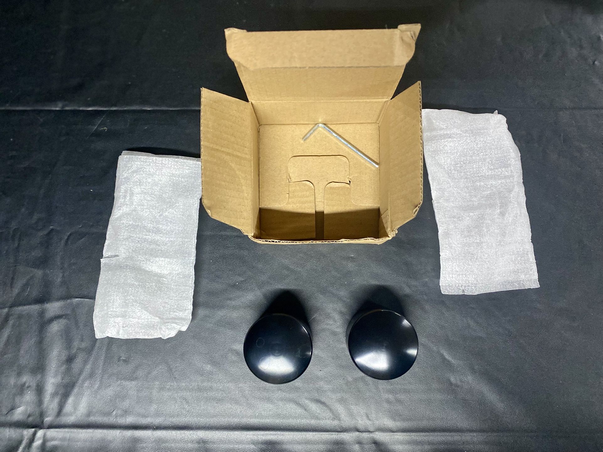 front axle Caps