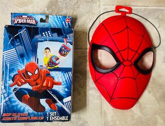 Halloween Spider-Man Bop Gloves and Mask Set