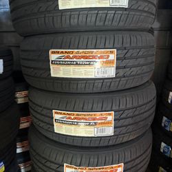 225/55/18 Arroyo free mount and balancw included