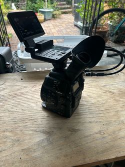 Canon c300 video camera
