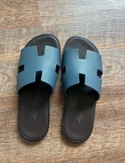 Hermès Men’s Leather Slide Sandals Blue/Black Logo Accent US 8.5