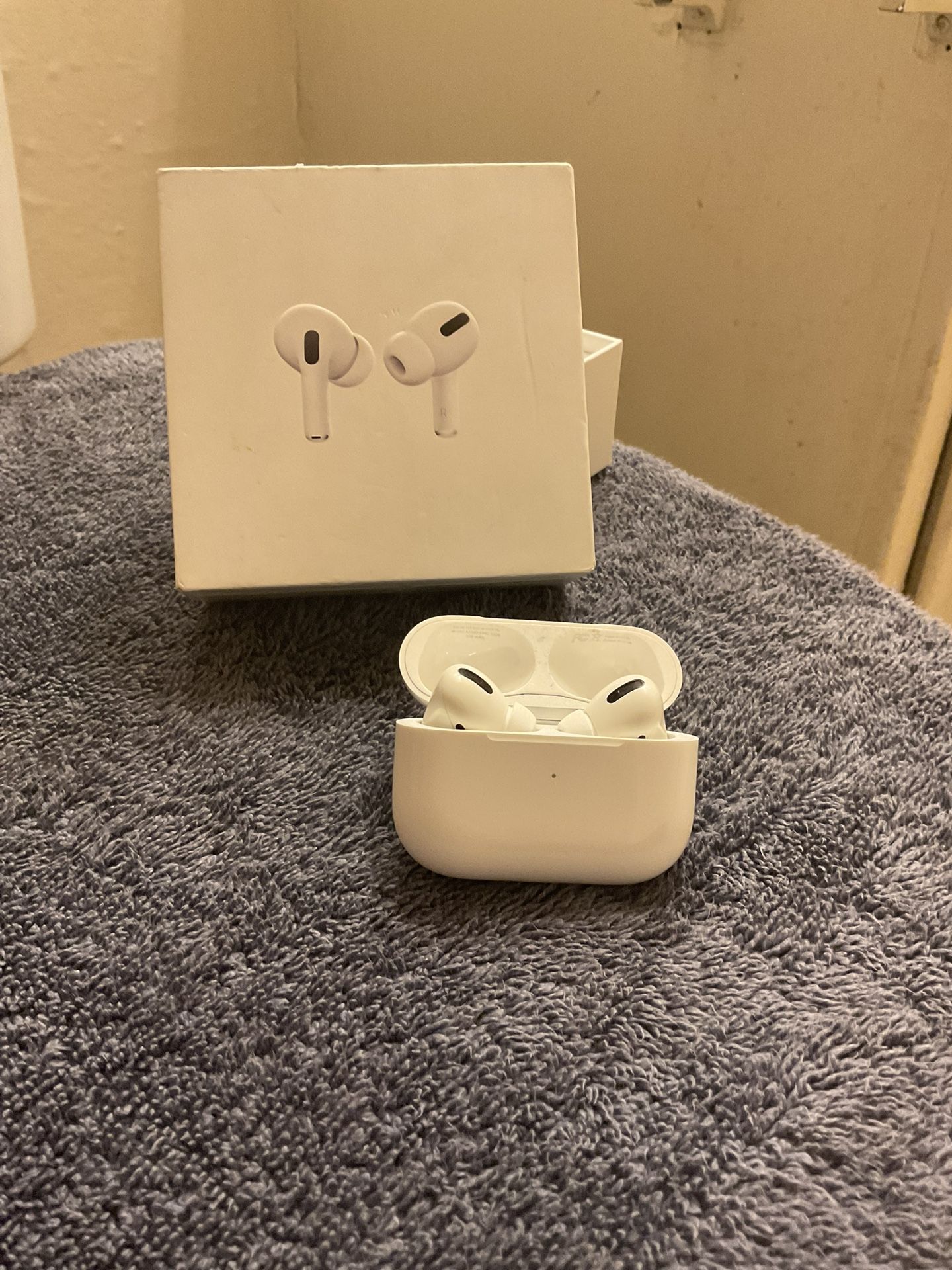Apple AirPods Pro