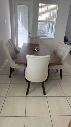 Dining Table Set with 6 Upholstered Chairs