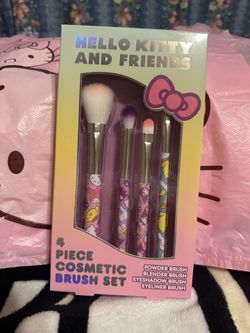 Hello Kitty Brush Set 