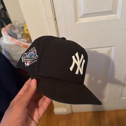 New York Yankees Fitted Hat 