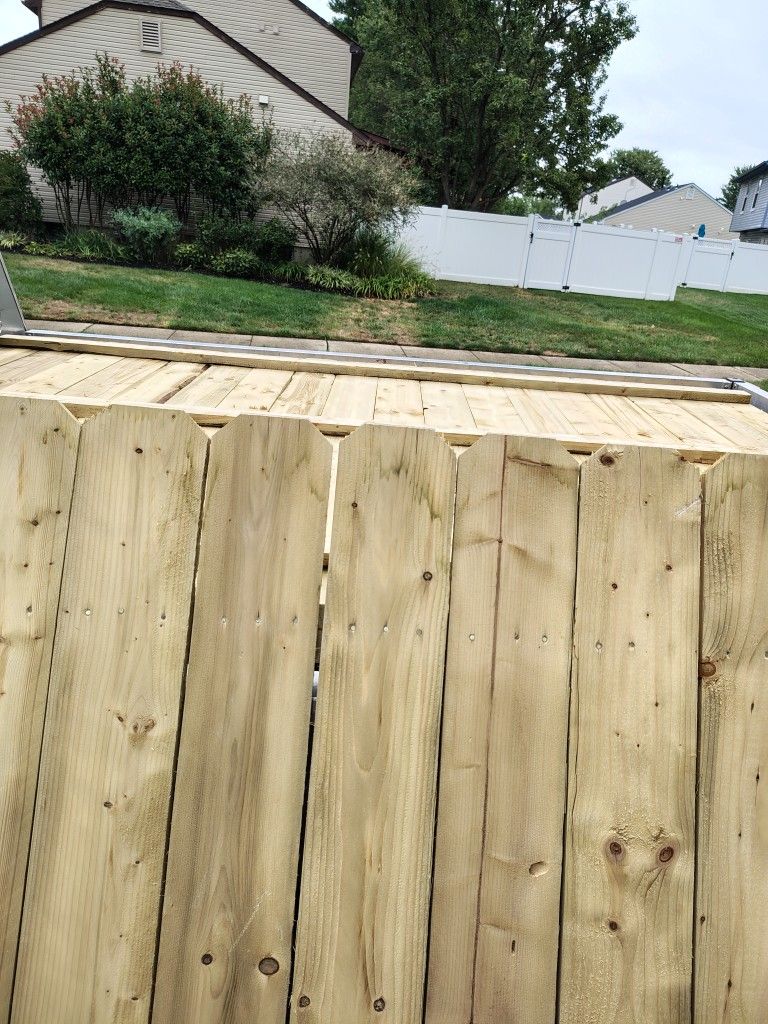 Brand New Dog Ear Privacy Fence
