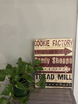 NEW! Unique Cookie Factory LED Box Sign