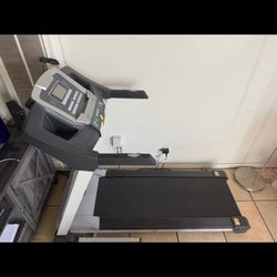 Treadmill 