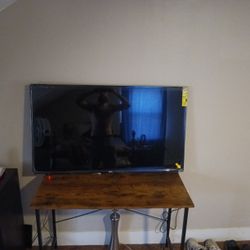 Brand New 55 In TV 