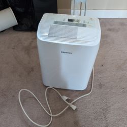 Dehumidifier 
