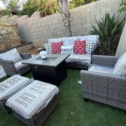 Patio Furniture Set Outdoor New In the Box 