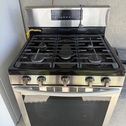 Estufa Samsung semi nueva