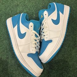 JORDAN 1 LOW AQUATONE SIZE 10.5