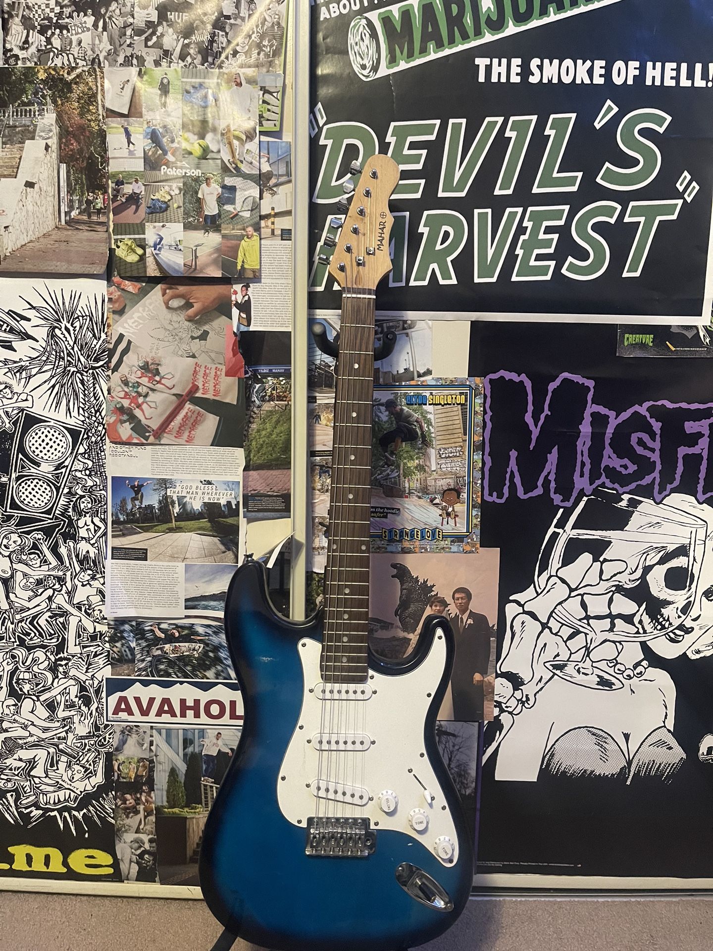 Eletric guitar with Amp
