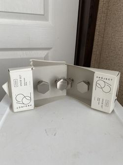 It Is To Hang Things , I Have Four Is New $3 Each X 2 = $6