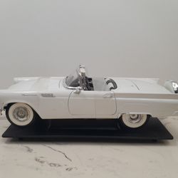 1957 Ford Thunderbird Diecast Car 1/18 Scale