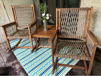 2 Rockers and table