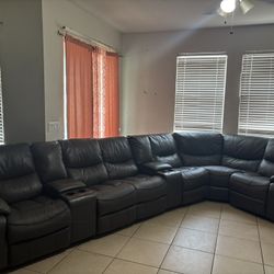 Gray Selectional Couch 