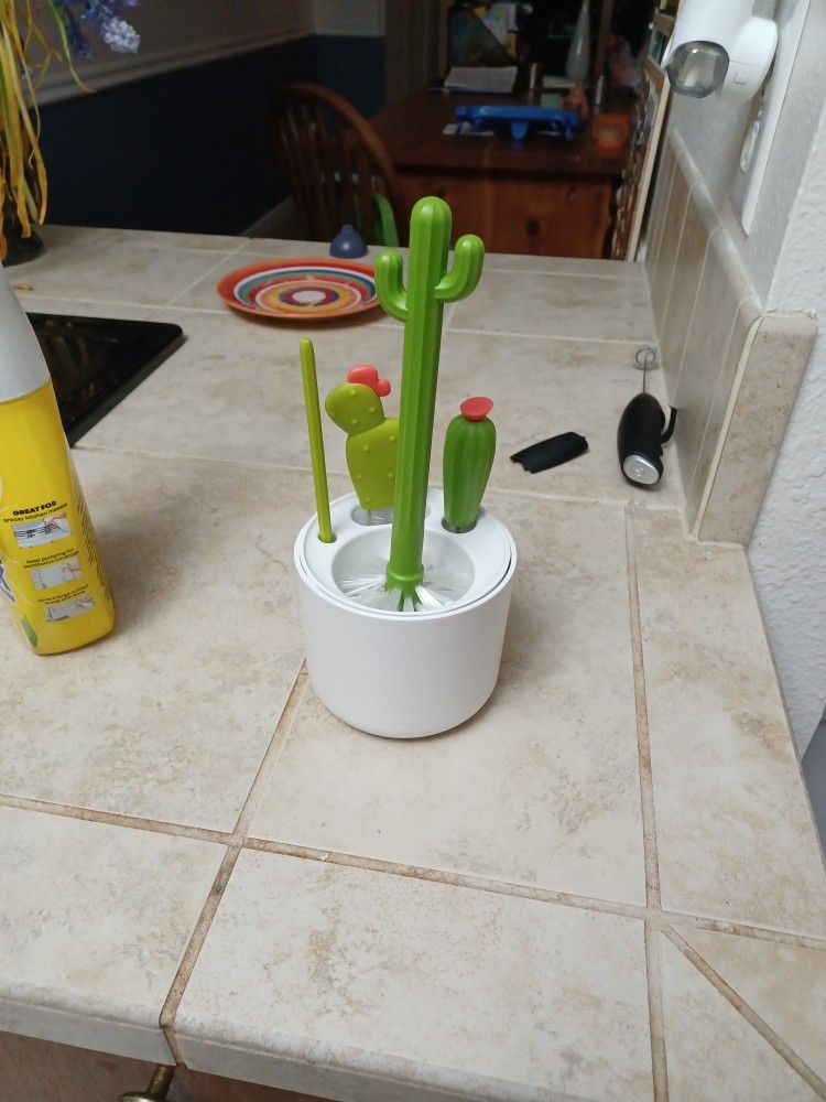 Cactus Baby Bittle Scrubber Set