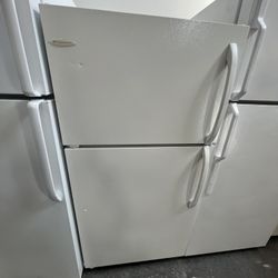 Refrigerator Frigidaire 28”