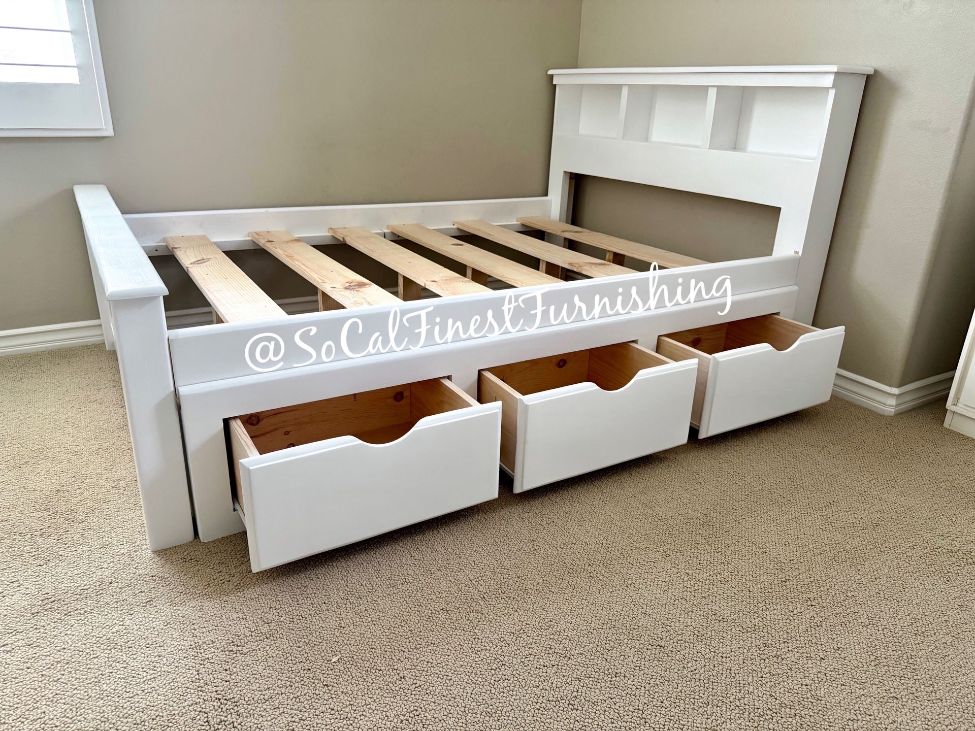 White Full Bed With Drawers