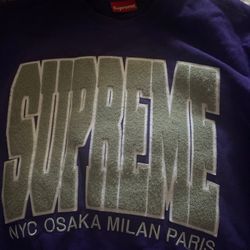 Men  Supreme sweatshirt 