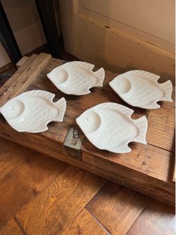 Vintage White Porcelain Fish Shaped Dipping Bowl Set 4