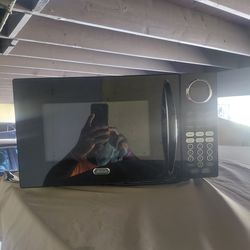 Nice Microwave.  Works Great. Clean