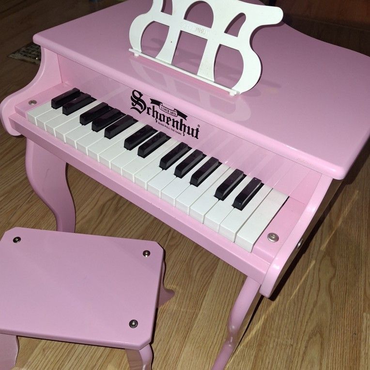 Schoenhut Classic Baby Grand Piano - 30 Keys Mini Keyboard Piano with Bench - Musical Learn to Play Wooden Classic Keyboard Piano for Kids