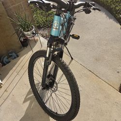 Schwinn AL Comp Mountain Bike, 27.5-inch Wheels, 21 Speeds,.
