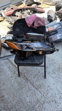 Camry headlight 2018 2020 new Oem