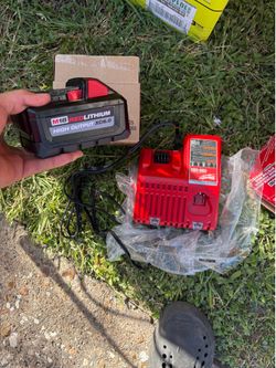 New-Milwaukee M18 6.0 Battery & Charger
