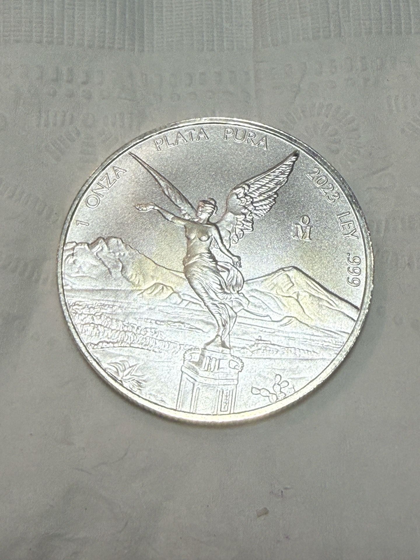2023 1 onza Libertad